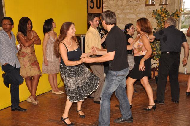 min 2011 04 24 station danse 217